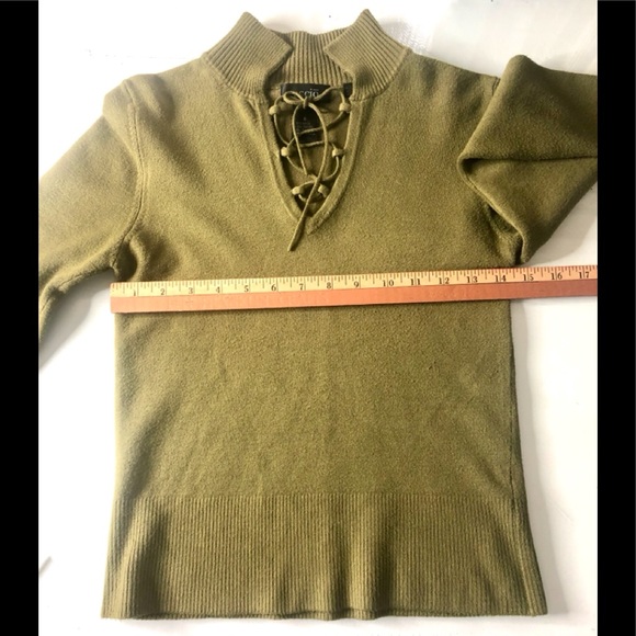 ESCIO RIBBED CRISSCROSS DETAILING GREEN SWEATER - Picture 5 of 9